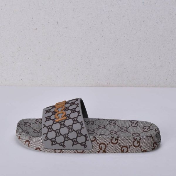 Gucci slides art 2457